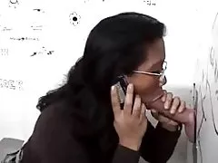 Gloryhole ариун цэврийн хувьд азийн дэгдээхэйн