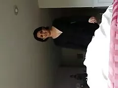 Халуун лулу эгч ээ тохуурхах залуу хүү